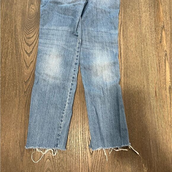 Metaphor Straight Leg Light Wash Distressed Jeans Size 2 - Picture 6 of 10
